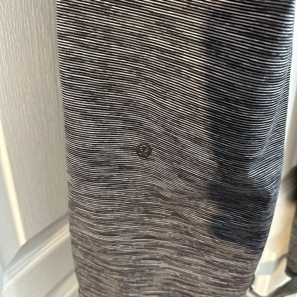 EUC - Lululemon - Size 10 - Joggers - Black/Grey/White - Picture 3 of 4